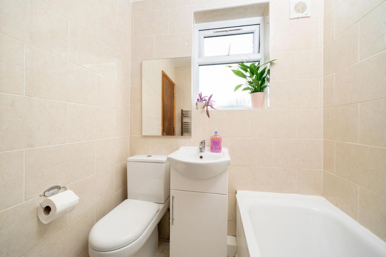 Apartment Economy Double G2 London
